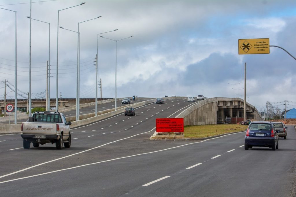 Viaduto Pinhais Piraquara
