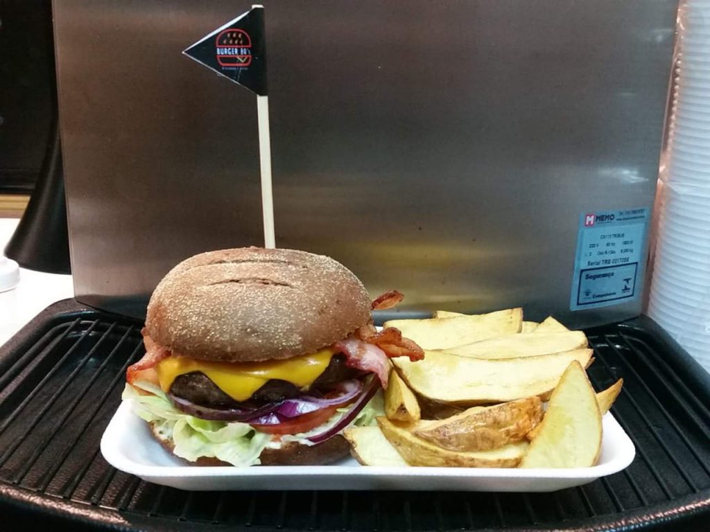 Conheça o Deck-Go: Praça Gastronômica em Pinhais 7 Paralamas do Sucesso