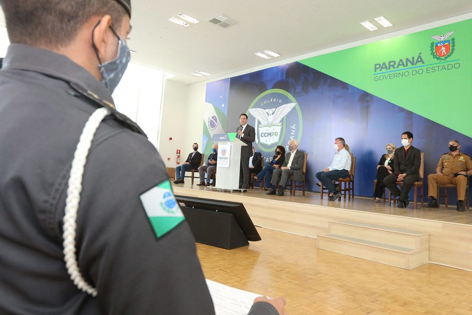 Paraná terá 215 colégios cívico-militares 1 escolas civicos militares