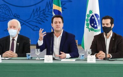 Governo do Estado propõe piso salarial de R$ 5,5 mil para todos os professores da rede pública