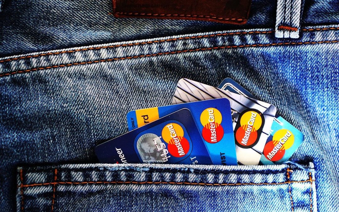 Cartão de Crédito: Saiba como escolher e quais são suas vantagens e riscos