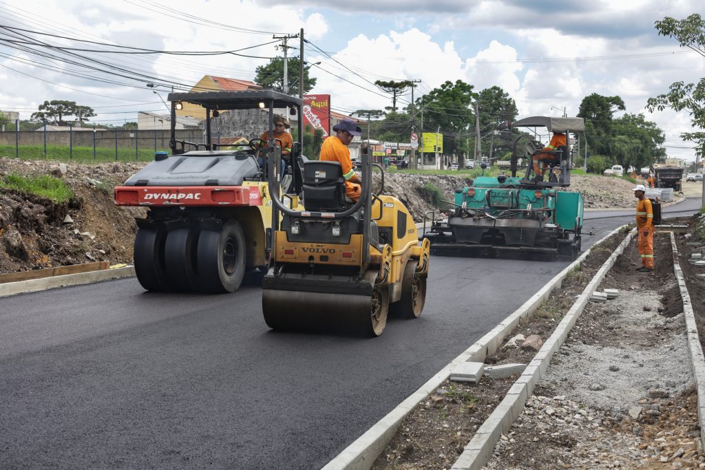 Pinhais comemora 30 anos de transformações e desenvolvimento 2 pavimentacao maringa foto ricardo ribeiro 2236