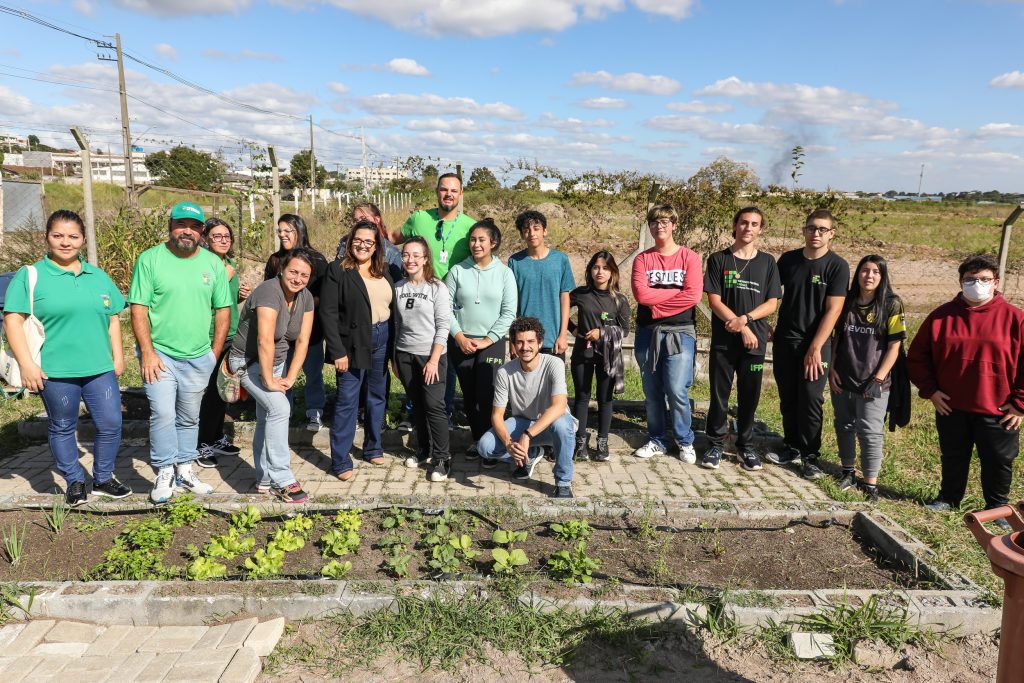 IFPR promove ação educativa em alusão a Semana Nacional de Compostagem 1 ifpr pinhais