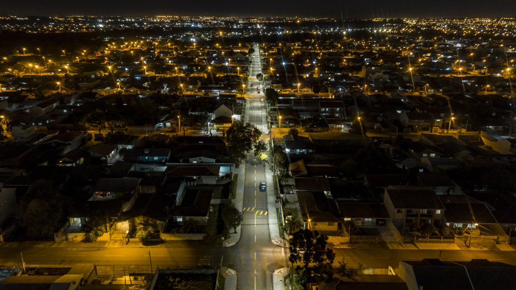 Cobertura da iluminação em LED chega a 40% no município de Pinhais 1 luz de led pinhais