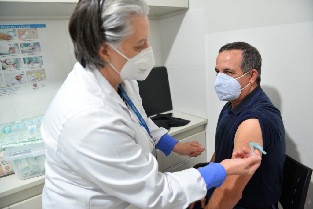 Paraná vai aplicar 4ª dose contra a Covid-19 nas pessoas a partir de 50 anos 1 whatsapp image 2021 06 14 at 10.31.24
