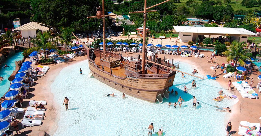 8 melhores destinos para conhecer a região Centro-Oeste do Brasil 7 pousada recanto de caldas rede social conheca os parques aquaticos e tematicos de caldas novas goias 60a0392513aee 0