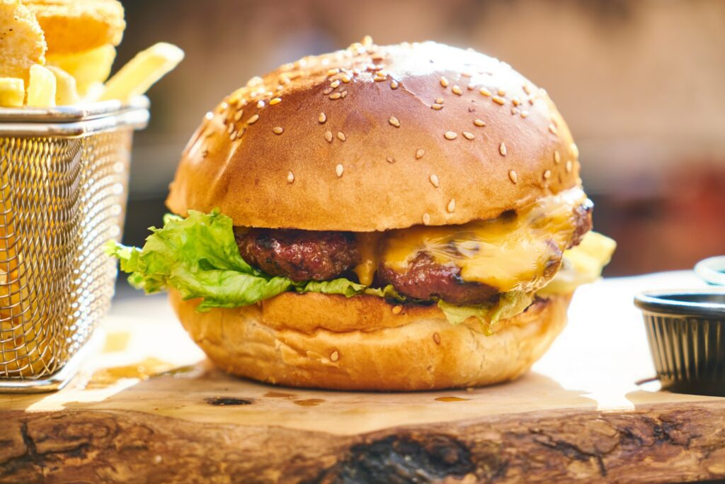 Coma à vontade - Buffet de Smash Burges, espetinhos e acompanhamentos 1 rodizio smash burgers