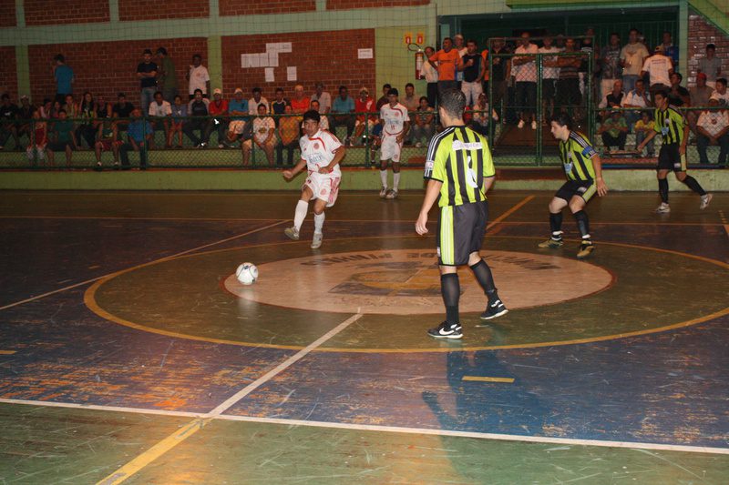 copa pinhais de futebol