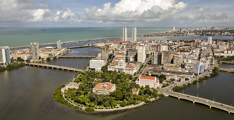 Ficheiro:Antonio Vaz island - Recife, Pernambuco, Brazil (cropped).jpg