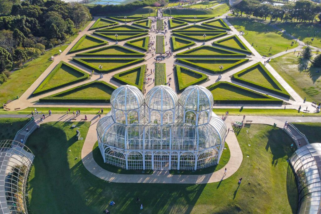 Paraná no Top 10: Descubra as Melhores Cidades para Morar 1 jardim botanico foto rdziura 0424