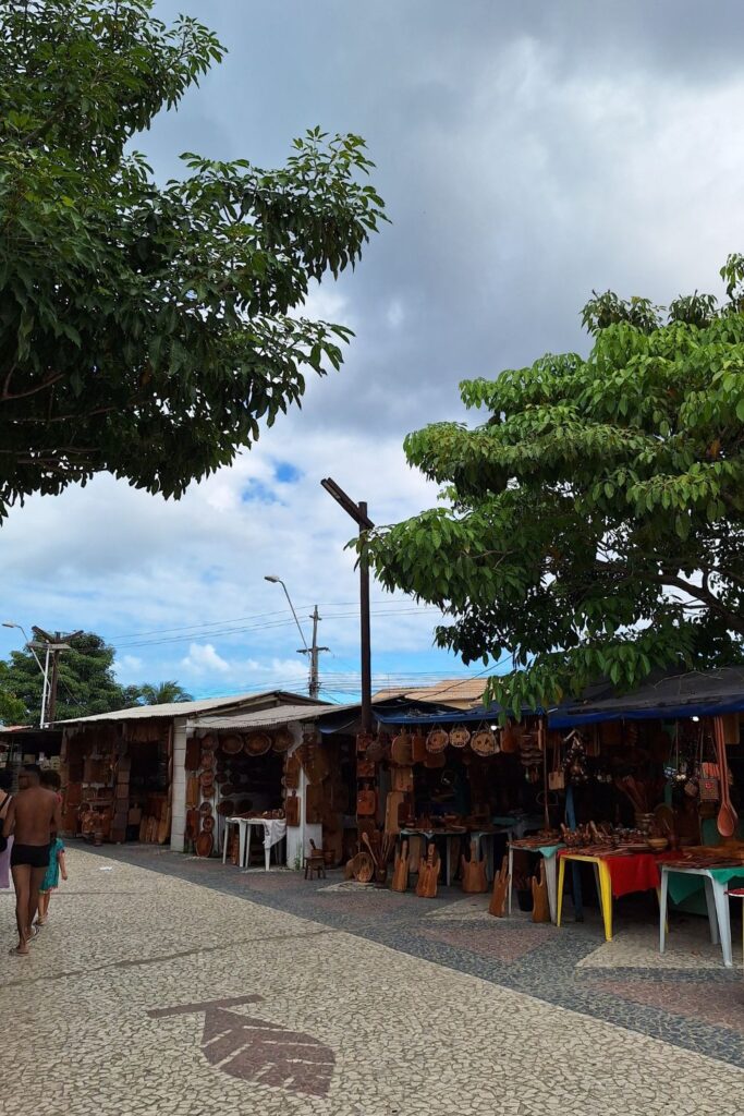 O que fazer em Porto Seguro e Arraial d'Ajuda? Roteiro completo para sua viagem 2 Feira de Coroa Vermelha - Foto: Moacir Eduardo